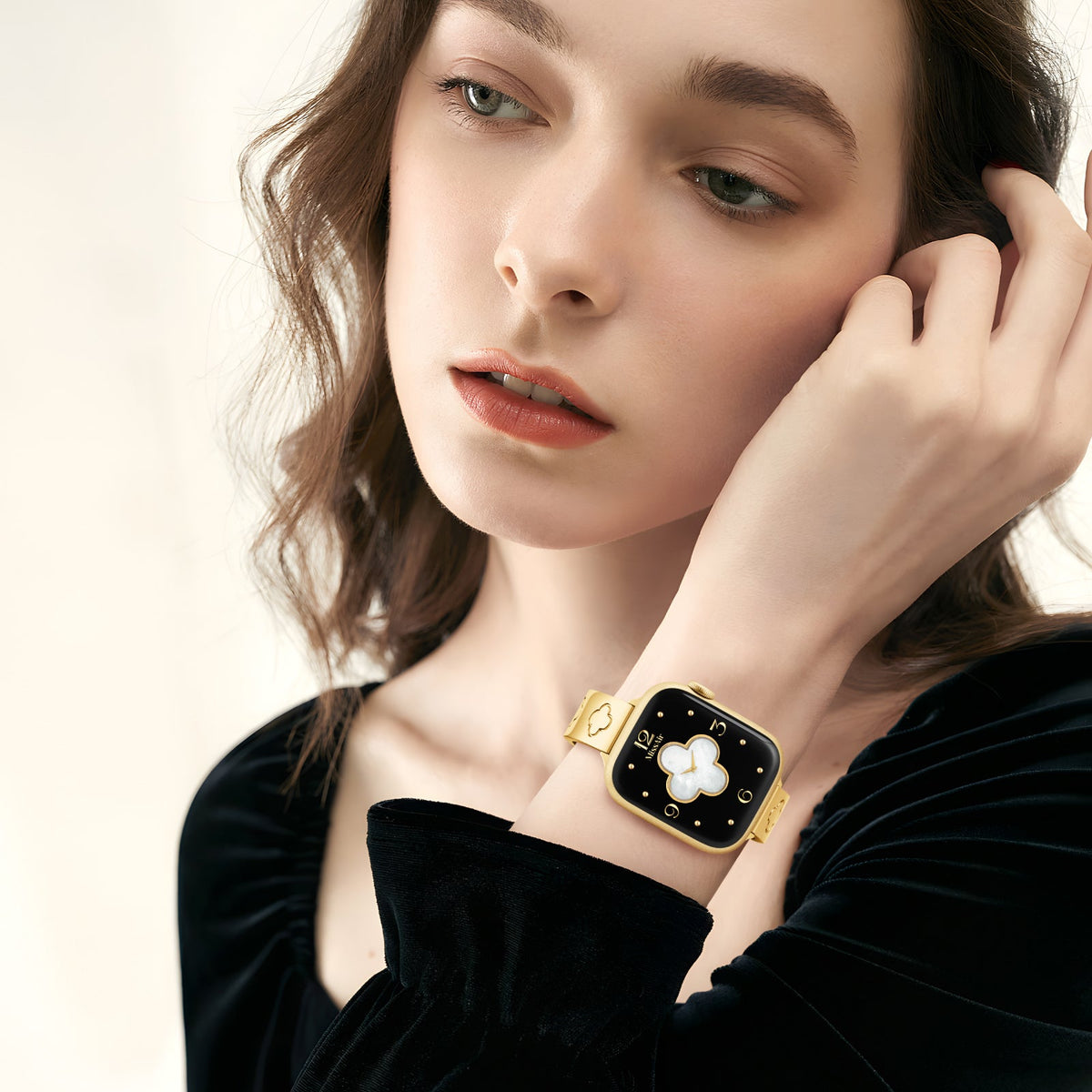 316L Stainless Steel LOVE PLUS Apple Watch Bracelet - 18k Gold Plated