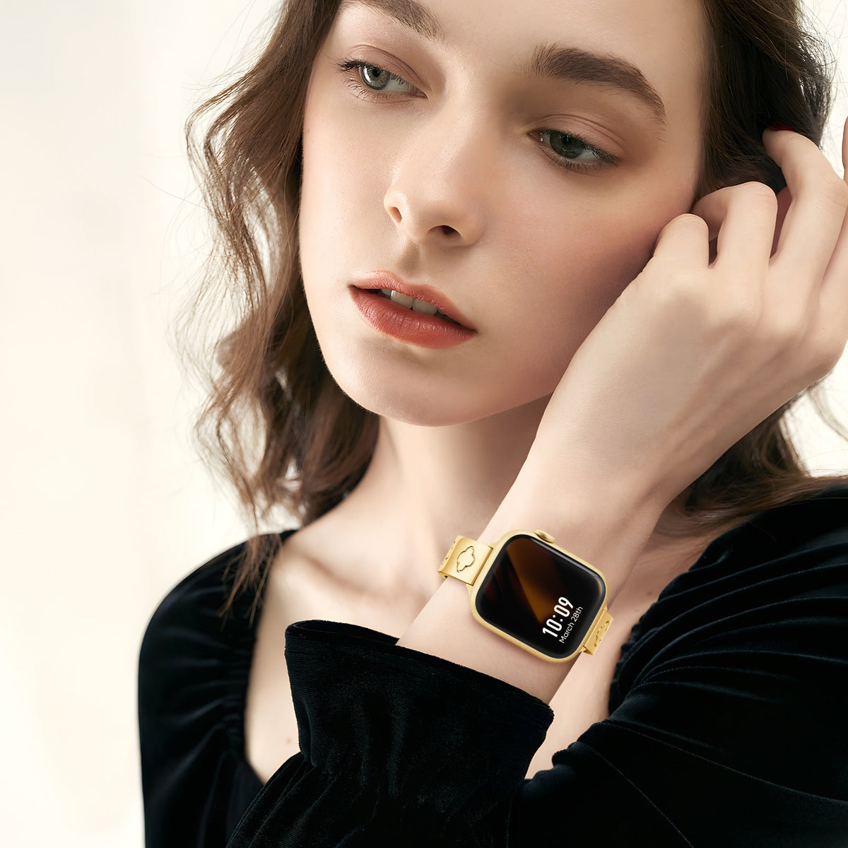 316L Stainless Steel LOVE LUCK Apple Watch Bracelet Set - 18k Gold Plated
