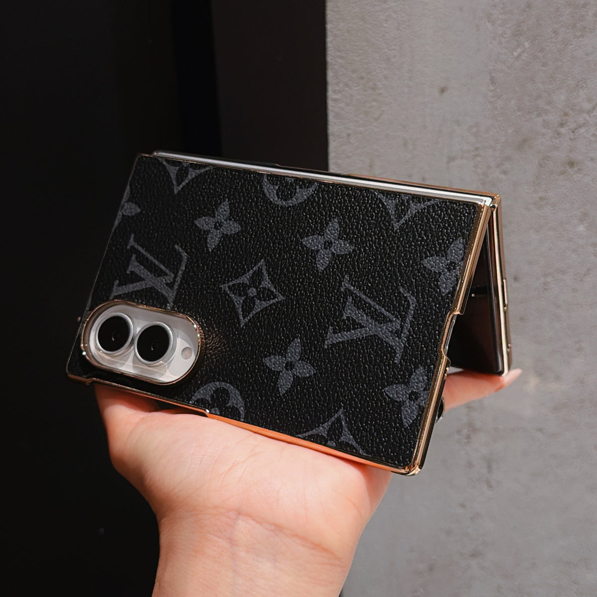 Heritage Luxe Case for Galaxy Z Fold 8