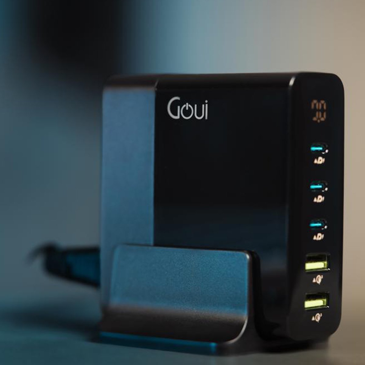 Goui - Gan 140W 5 Ports Desktop Charger